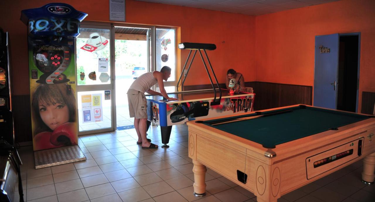 Camping Le Clos Des Pins Hotel Saint-Hilaire-de-Riez Luaran gambar